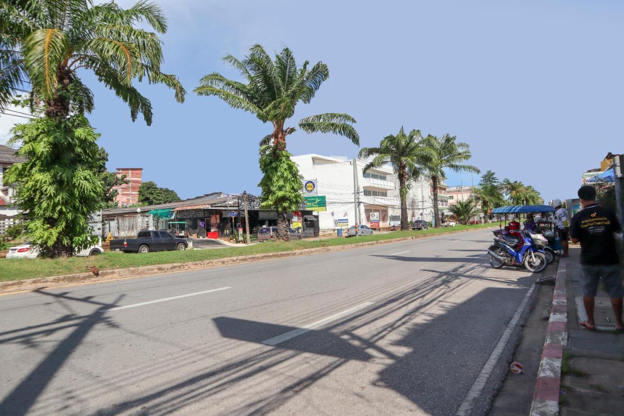 Oyo 747 Suwanna Hotel Krabi town Exterior foto